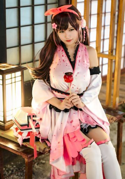 ass女王人体pics亚洲_剧情片电影完整版在线观看