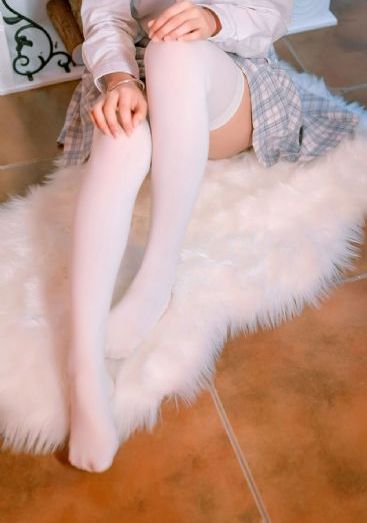 日本乱妇bbwbbw_720高清完整版