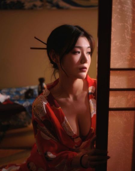 国产午夜精品久久久久久久蜜臀_720完整在线观看