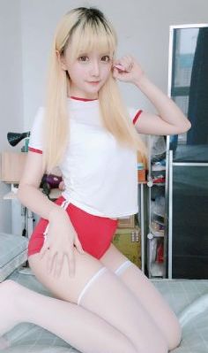 宝宝的骚水喷的到处都是_超清手机在线观看