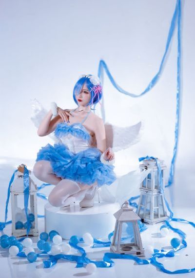 日韩欧美一区二区三区黑寡妇_1080在线视频观看