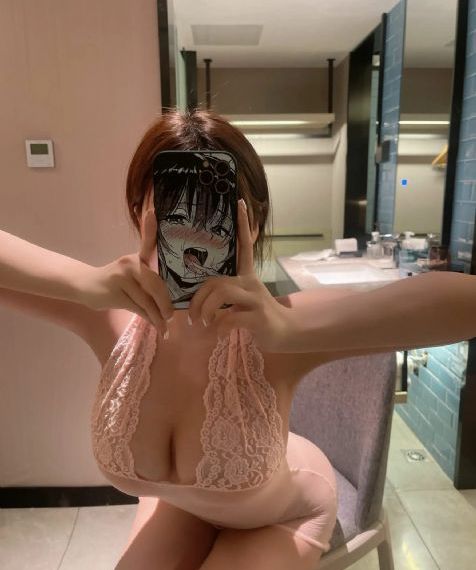 亚洲欧美日韩久久精品第一区_HD完整视频观看