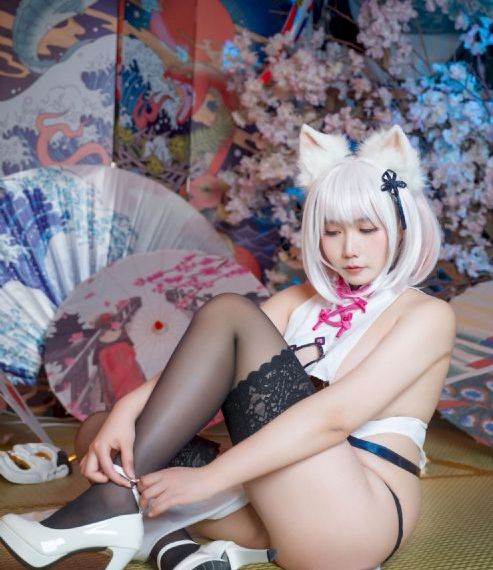 《两女一男双飞一级毛片_HD720P欧美电影在线