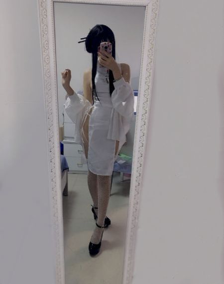 日韩精精品一区二区三区四区_高清高清在线观看