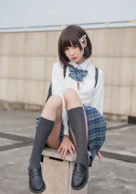 青青草原超碰_4K电影在线看