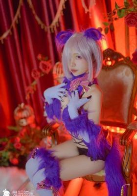 爆乳闷骚秘书直喷白浆高清无码_十万网红美女美酱