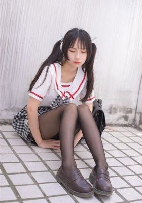 91玉足脚交白嫩脚丫在线播放_在线电影免费观看