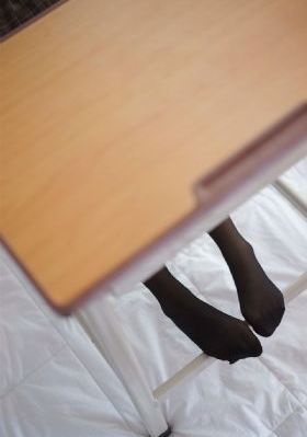 成人国产精品秘果冻传媒在线_全集神马影院