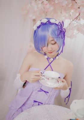日本a∨精品中文字幕在线_正片免费观看