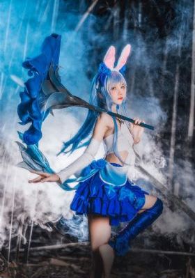 国产精品婷婷嫩草一区二区免费视_720免费播放